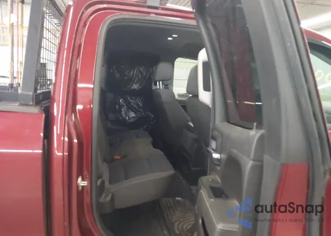 2017 Chevrolet Silverado 1500 1Lt z USA, uszkodzony, nr VIN 1GCVKREC9HZ147562